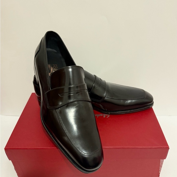 NEW w/Box Salvatore Ferragamo Lionel Loafers 10.5 EE Nero Calf 1,090$ MSRP BNWB main image 8